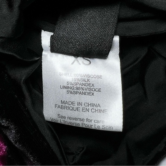 Retrofete Nat Top in Acid Roses - Picture 6 of 7